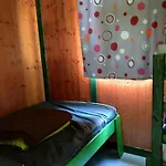 Avec Terrasse - 6 Pers. - Api-1-52-2030 *