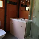 Avec Terrasse - 6 Pers. - Api-1-52-2030