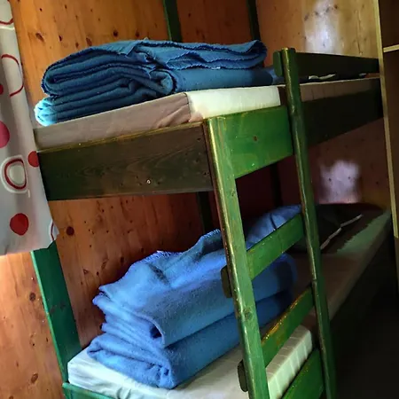 Avec Terrasse - 6 Pers. - Api-1-52-2030 Campsite La Tour-d'Auvergne